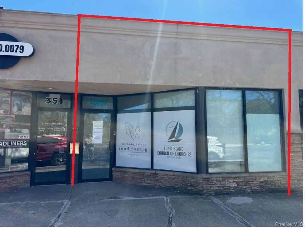 353 W Sunrise Highway, Freeport