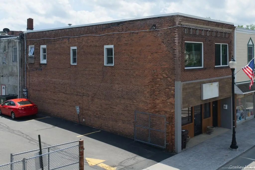 63-65 Pike Street, Port Jervis