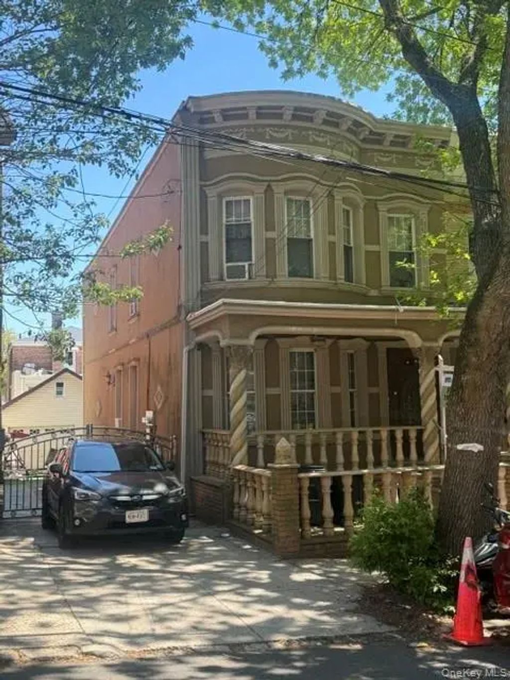 84-11 90th Street, Woodhaven