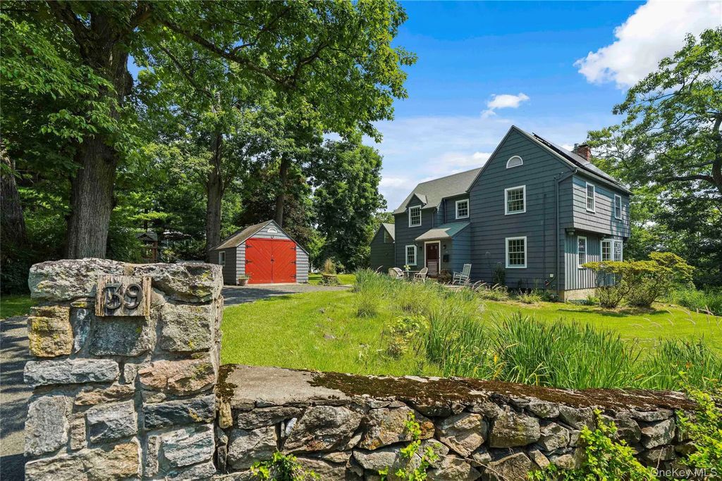 39 Forest Avenue, Hastings-on-Hudson