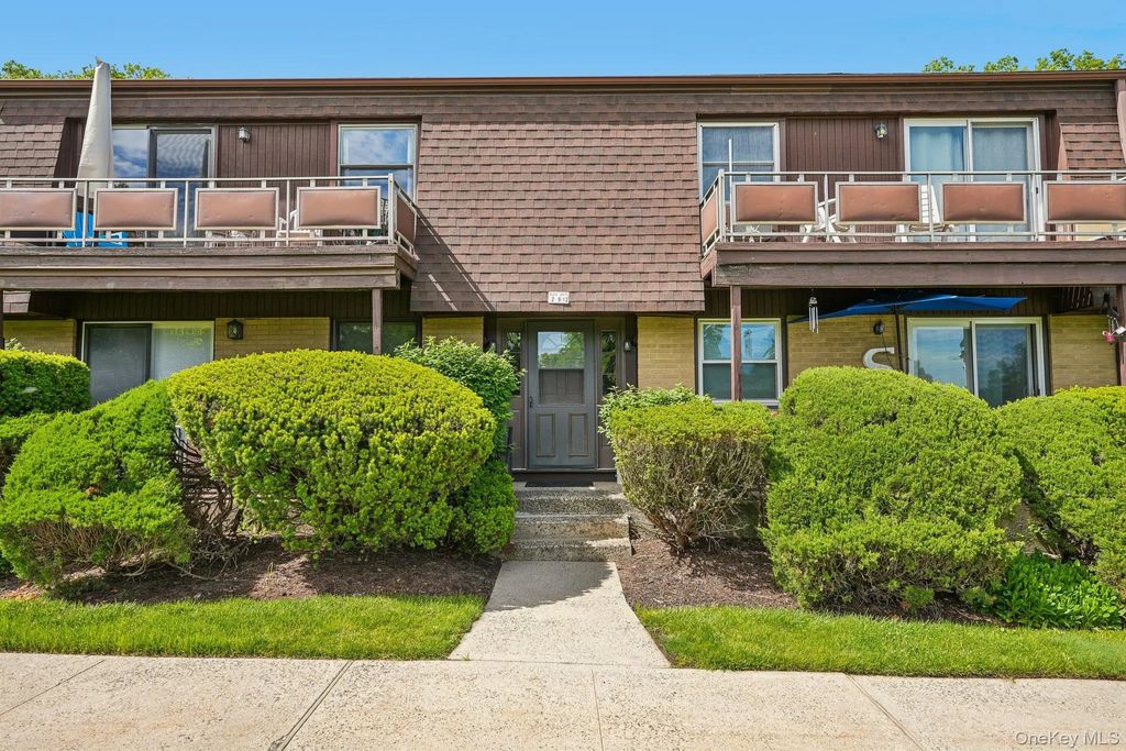 2 Germonds Village # 12, Bardonia
