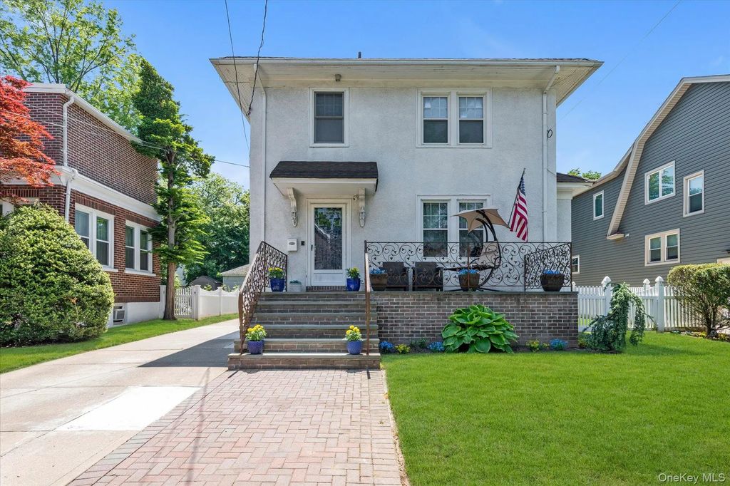 1051 Roselle Place, Woodmere