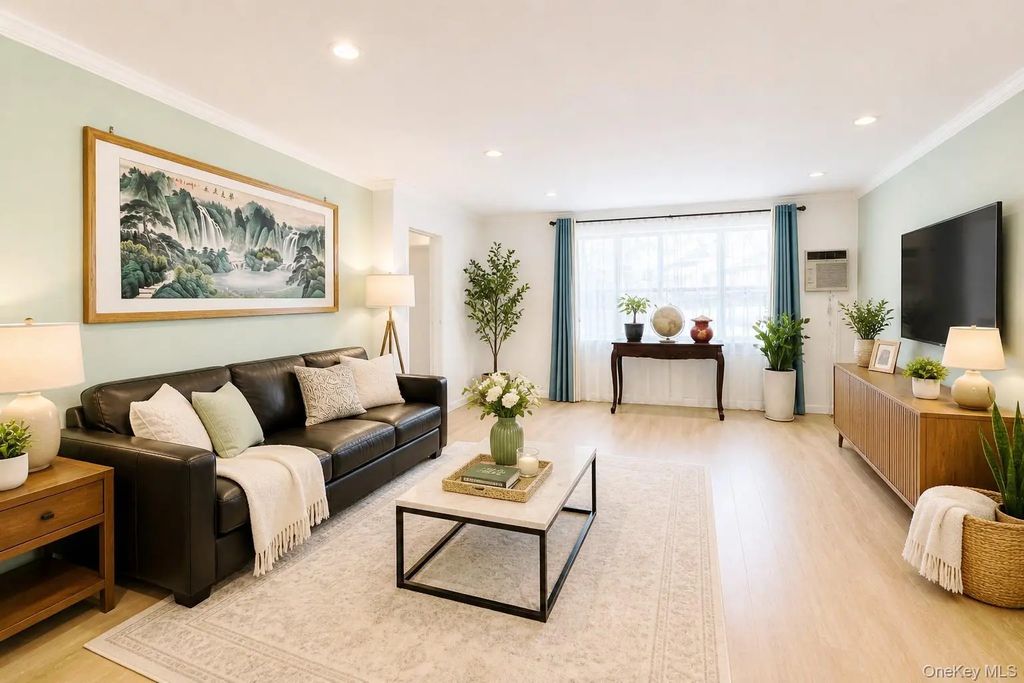 6712 197 Street # 1, Fresh Meadows