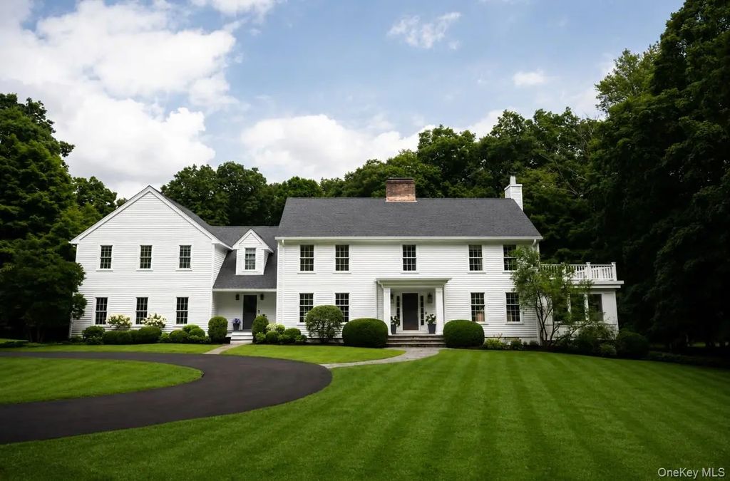 240 Eastwoods Road, Pound Ridge