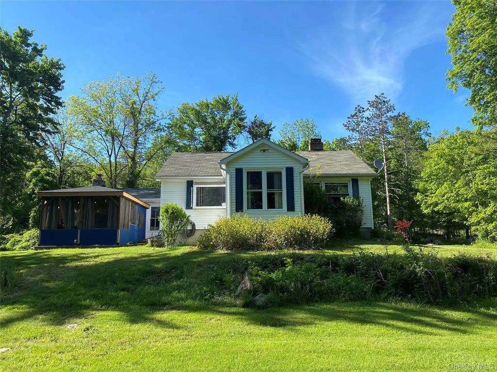 894 Upper Mountain Road, Pine Bush