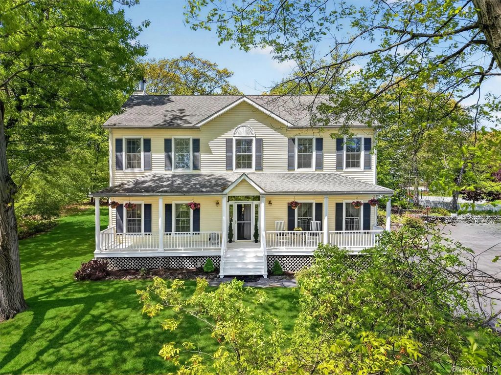 172 Westchester Avenue, Buchanan