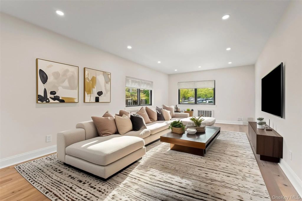 74-16 220 Street # 2nd Fl, Bayside