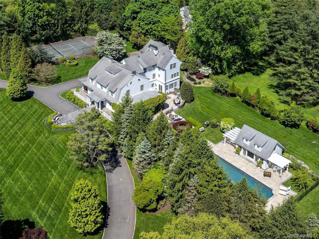 280 Highland Road, Rye
