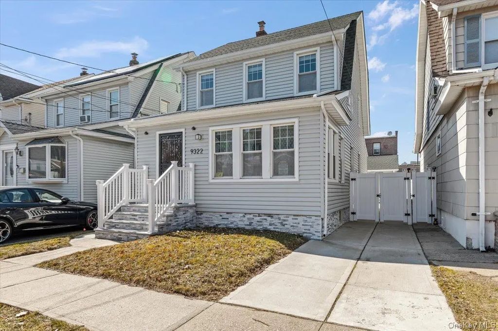 93-22 245th Street, Floral Park