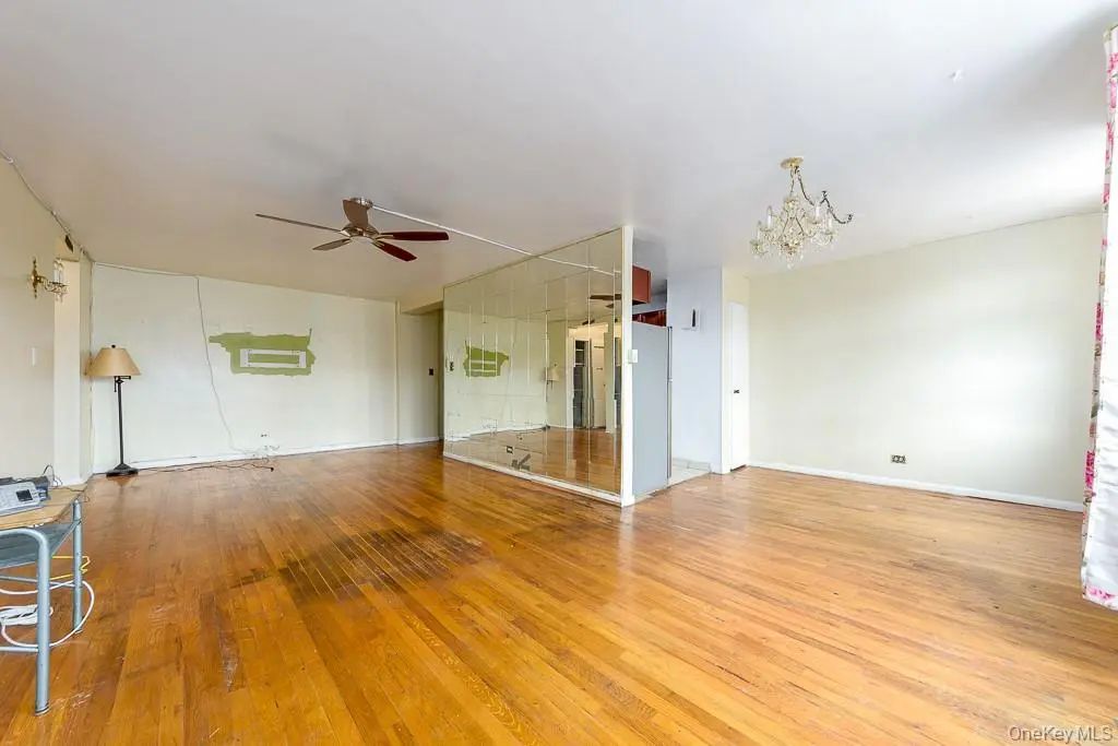 83-25 Vietor Avenue # 7-g, Elmhurst