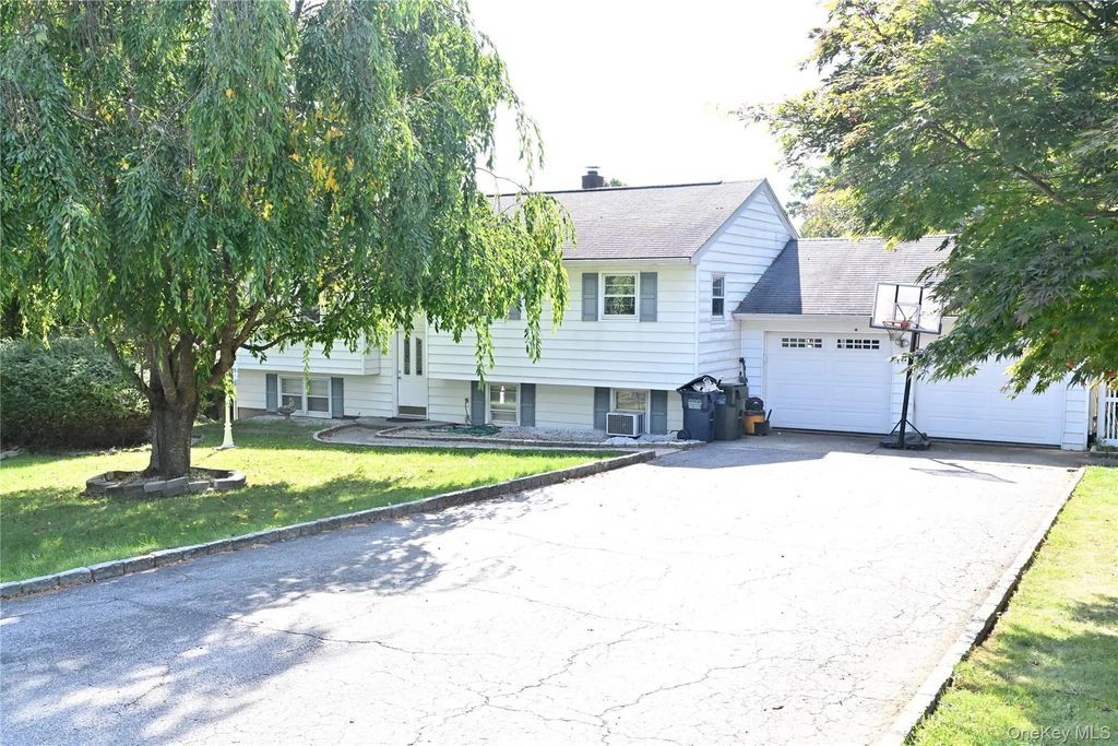 41 Harkin Road, Carmel