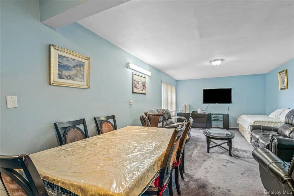 144-55 Melbourne Ave # 2e, Flushing