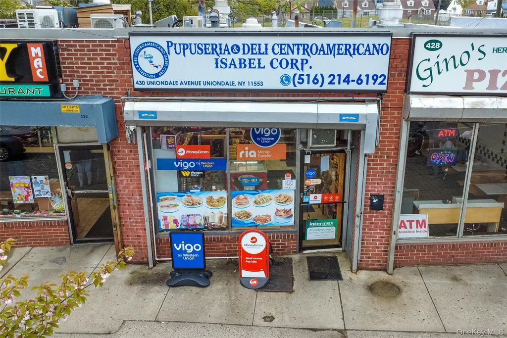430 Uniondale Ave, Uniondale