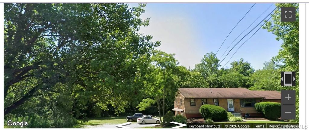 1221 Rt 9g, Hyde Park