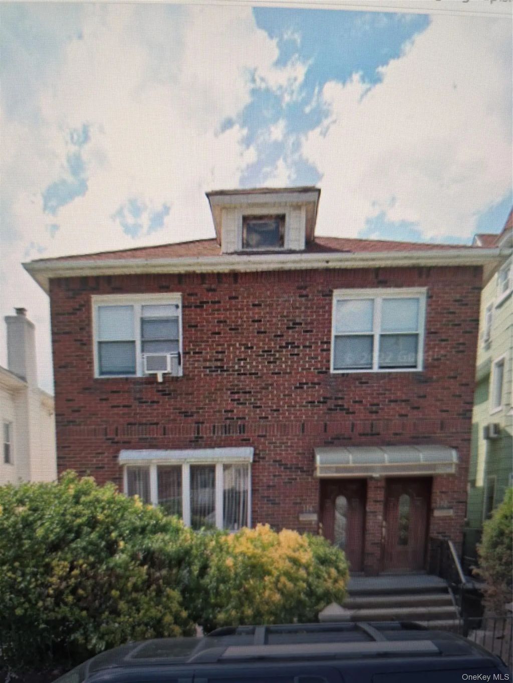 114 Bay 32nd Street, Brooklyn