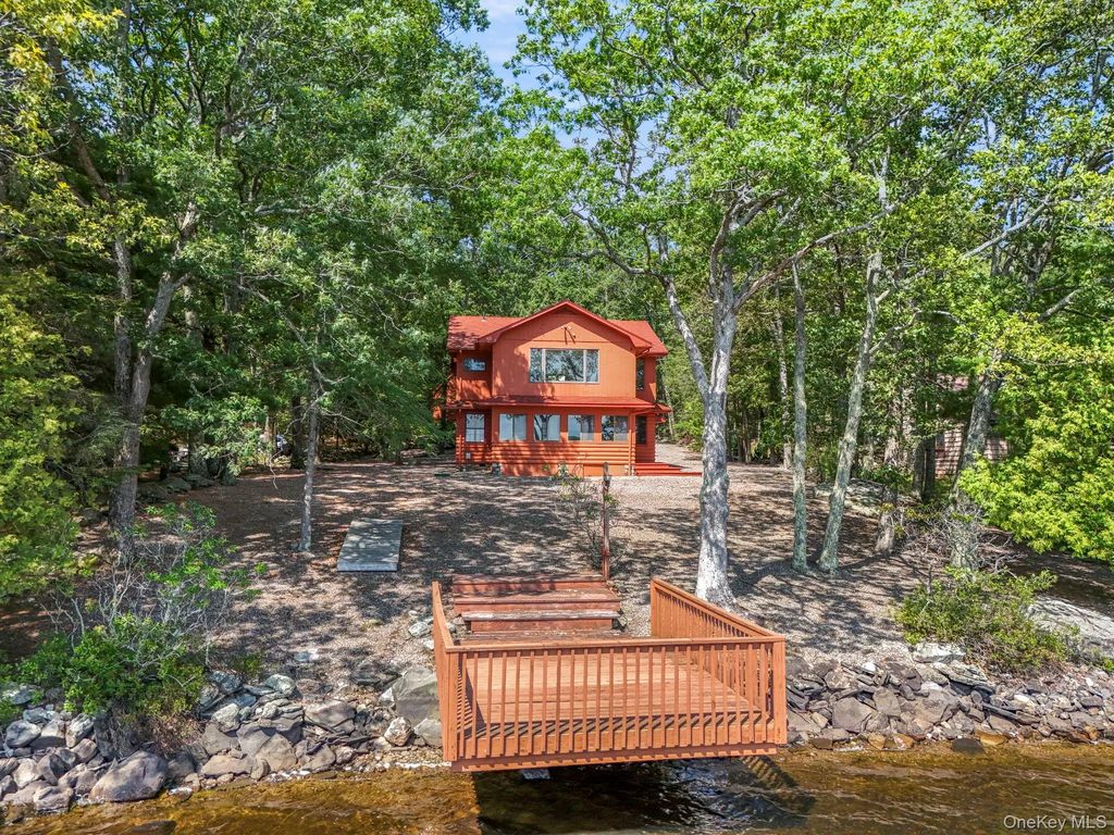 194 Canal Road, Wurtsboro