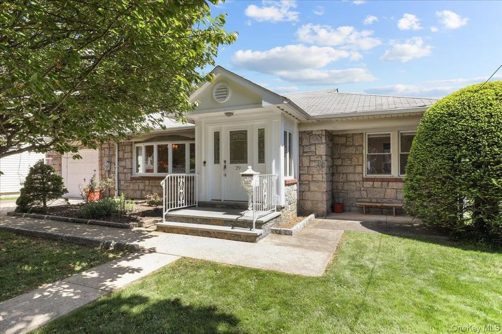 29 Teresa Avenue, Yonkers