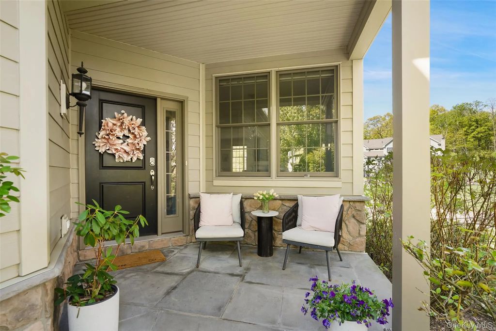 13 Deforest Drive, Cortlandt Manor