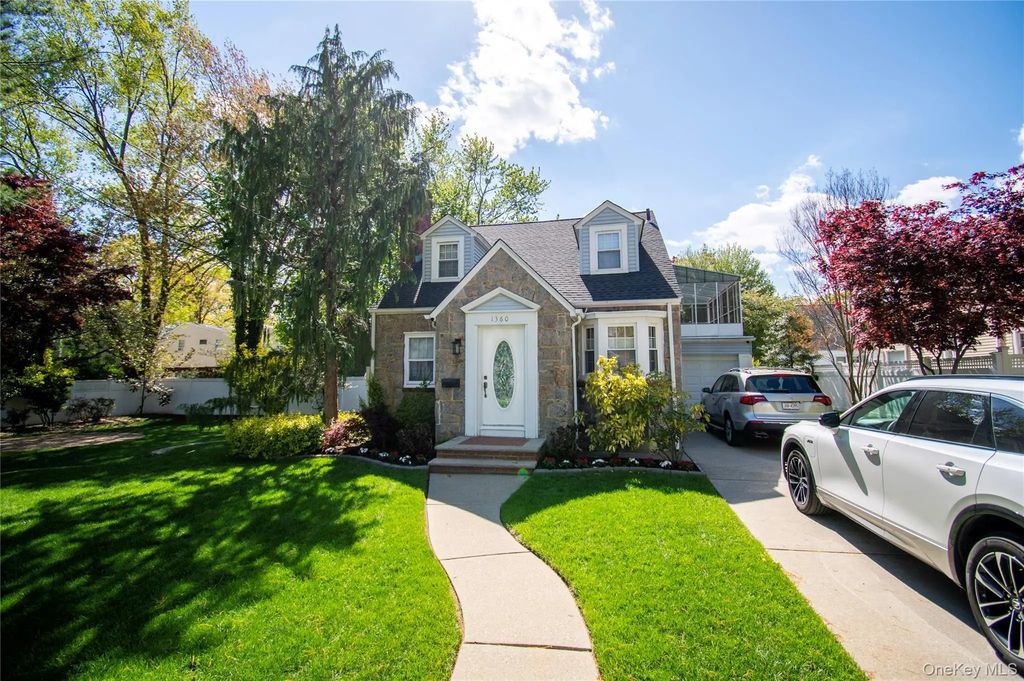 1360 Beulah Court, Baldwin