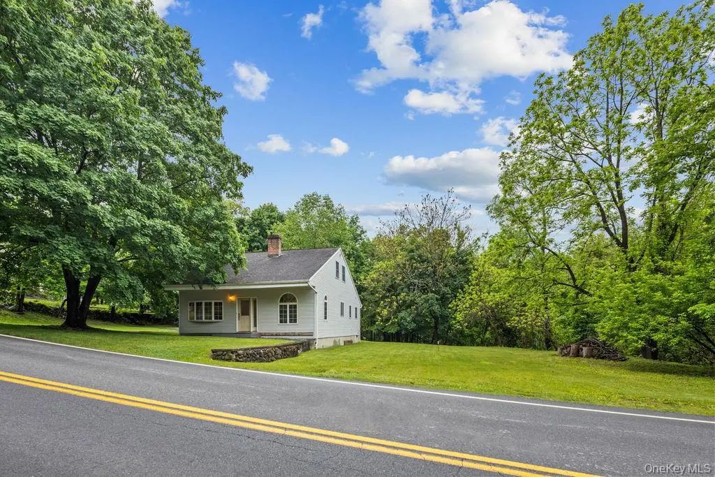 289 Seven Springs Mountain Road, Monroe
