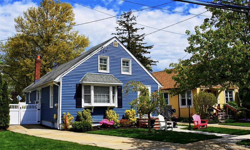 10 Aberdeen Street, Malverne