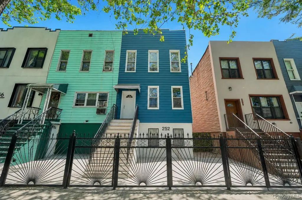 252 Woodbine Street, Brooklyn