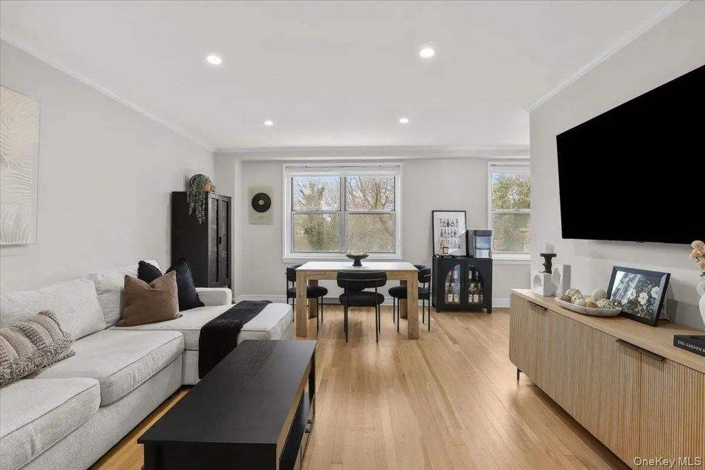 793 Palmer Road # 3f, Bronxville