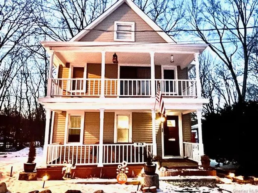 13 Tyrone Thomas Lane # A, Ellenville