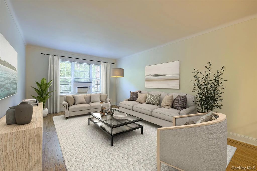 76-35 113th Street # 1a, Forest Hills
