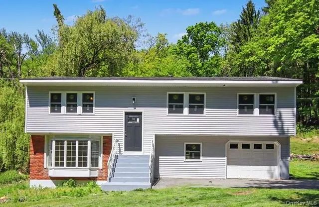 19 Englewood Terrace, Mahopac