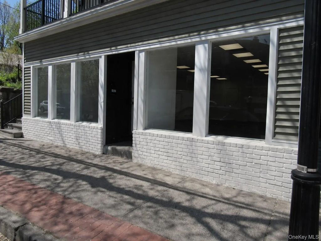 123 Grand Street, Croton-on-Hudson