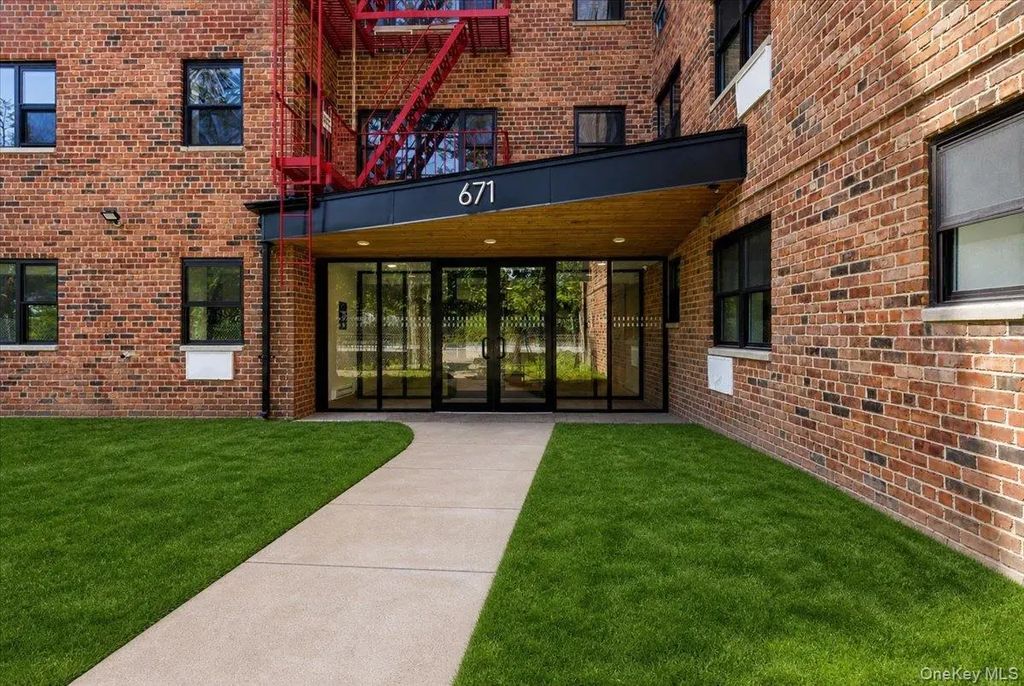671 Bronx River Road # 2f, Yonkers
