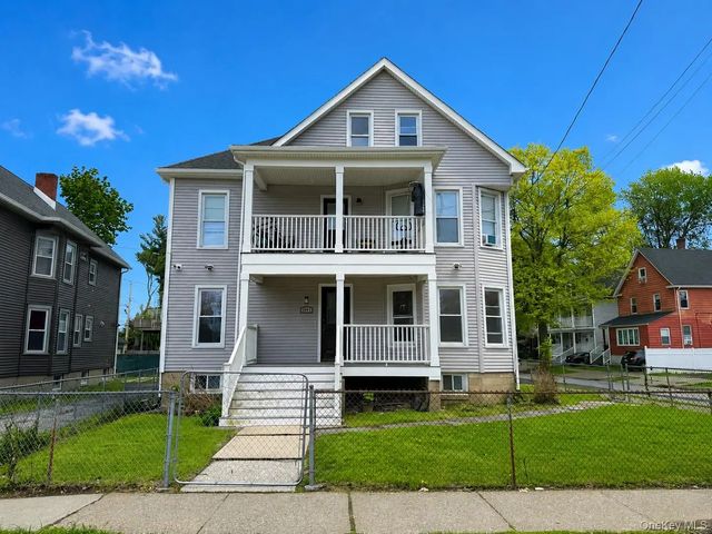 8 Fox Terrace, Poughkeepsie