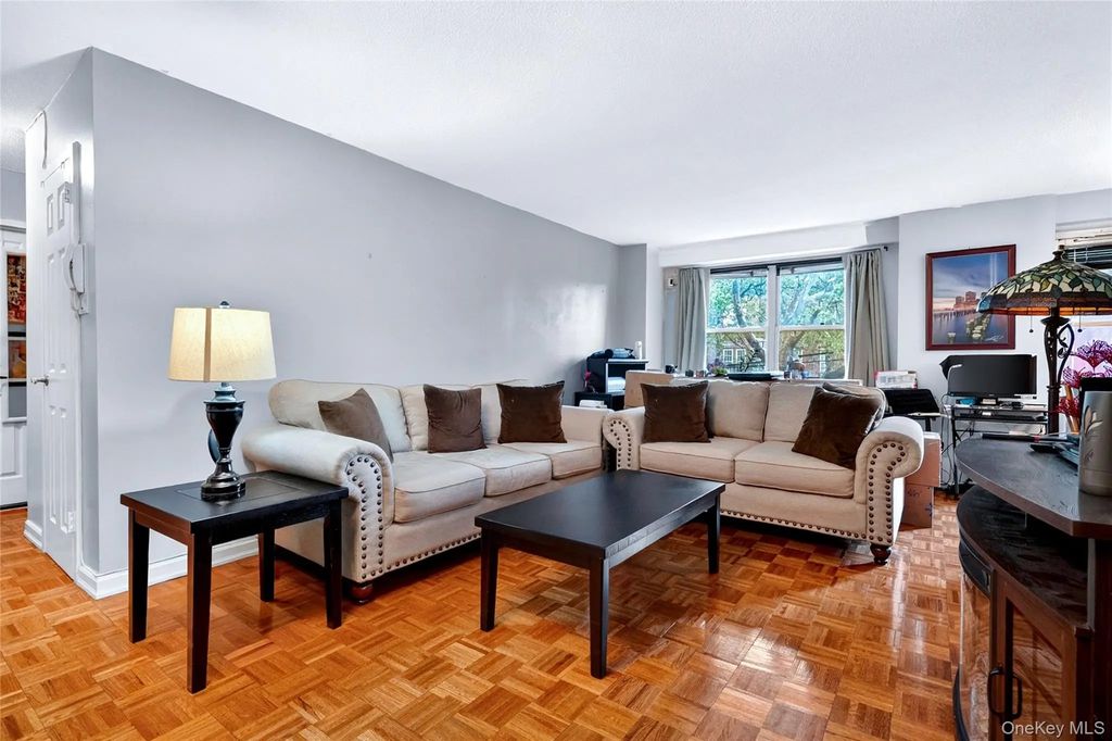 2550 Olinville Avenue # 2h, Bronx