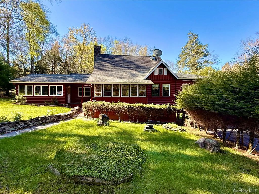 11 W Mongaup Trail, Smallwood