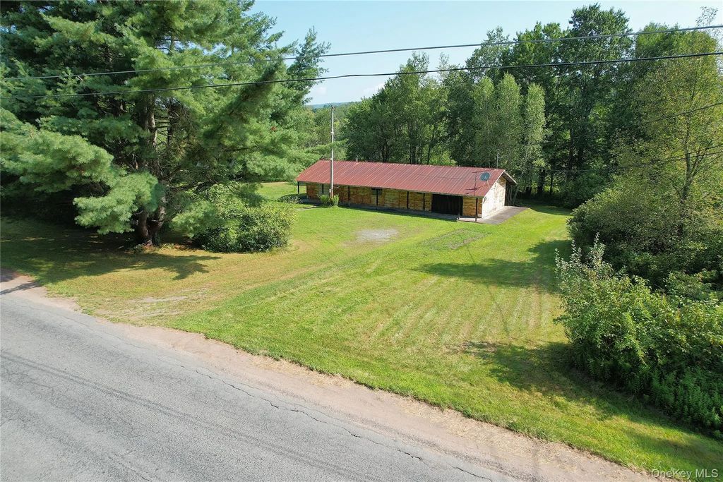 153 Shore Road, White Sulphur Spring