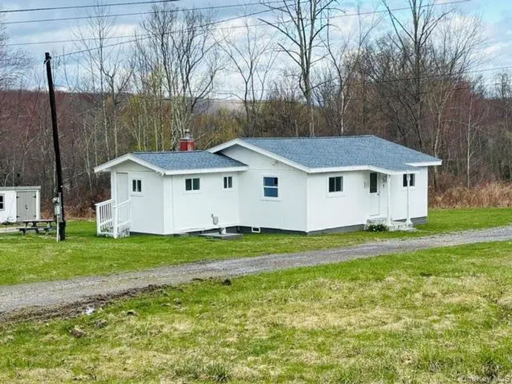 280 Hall Hill Road, Ancram