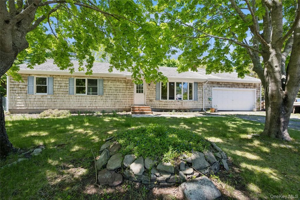 11 Columbia Street, Sag Harbor