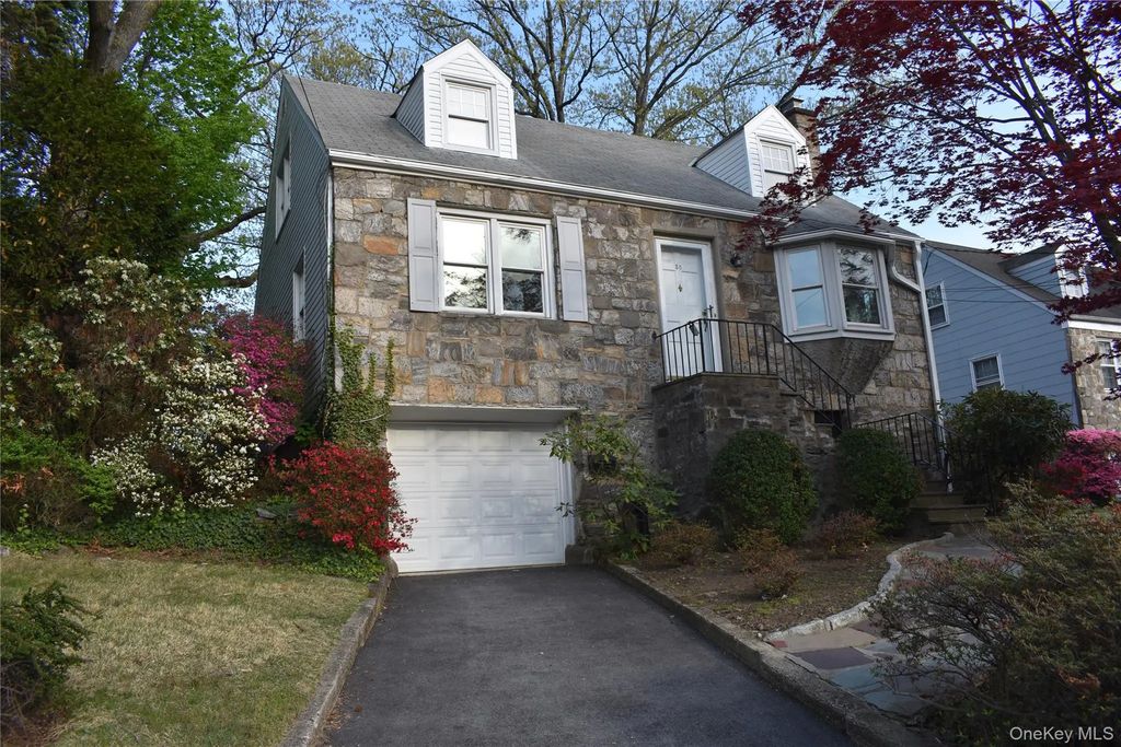 38 Gramercy Avenue, Yonkers