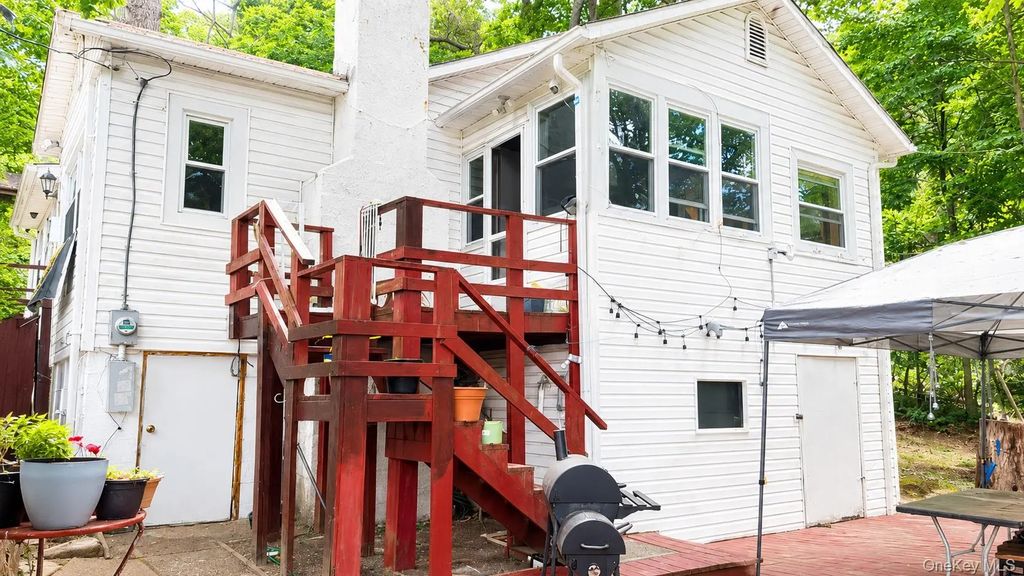 36 Claremont Trail, Monroe