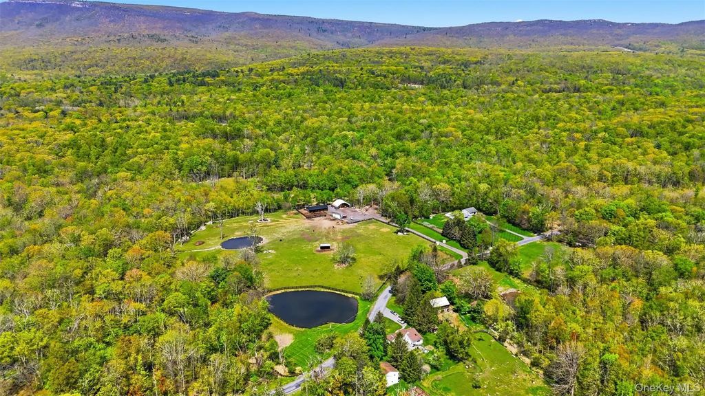 51 Redder Road, Pine Bush