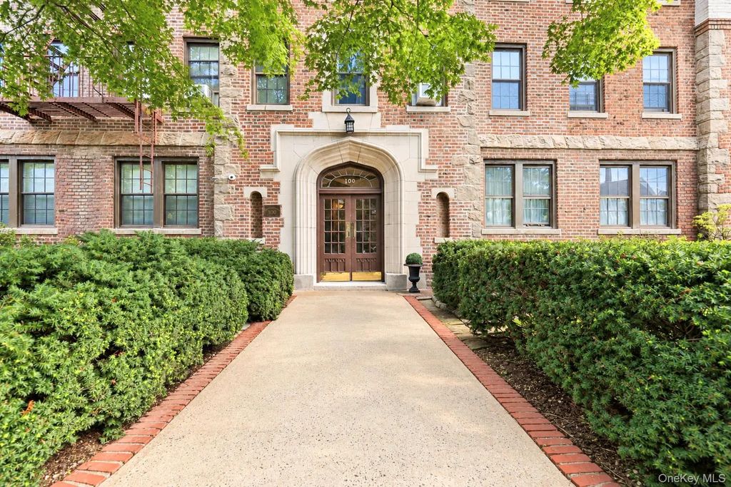 100 Parkway Road # 4c, Bronxville
