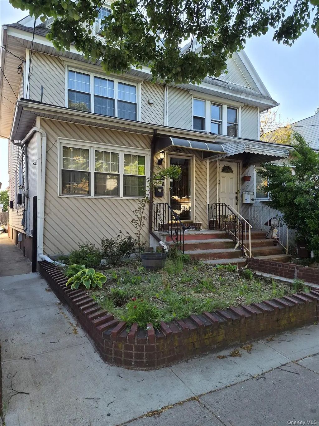 105-52 88th Street, Ozone Park