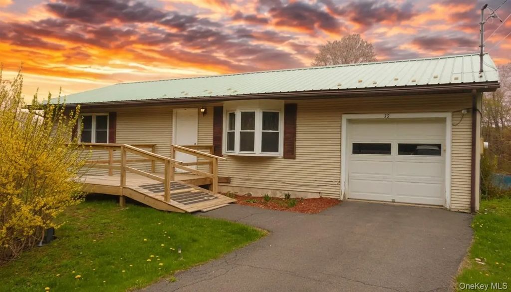32 Grants Road, Liberty
