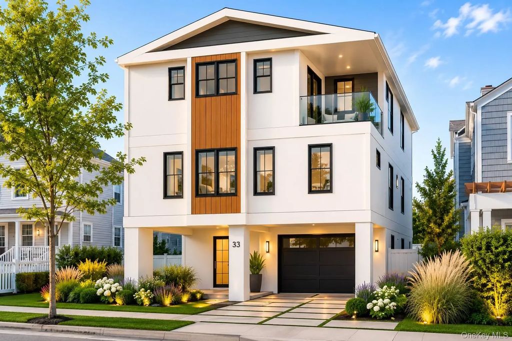 33 Farrell Street, Long Beach