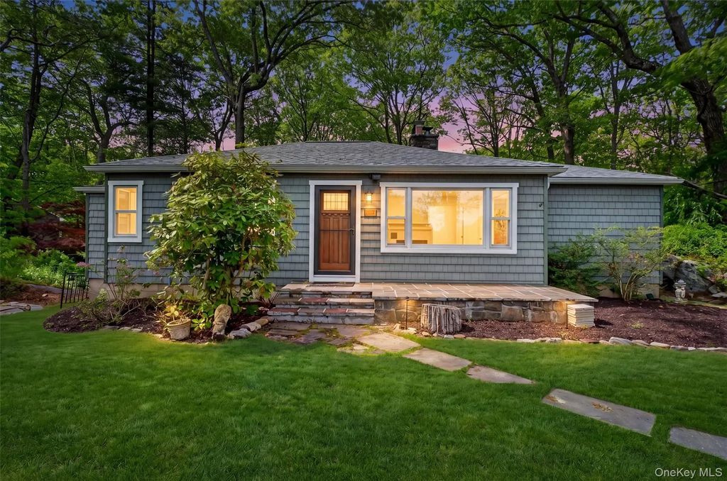 20 Cricket Lane, Mahopac