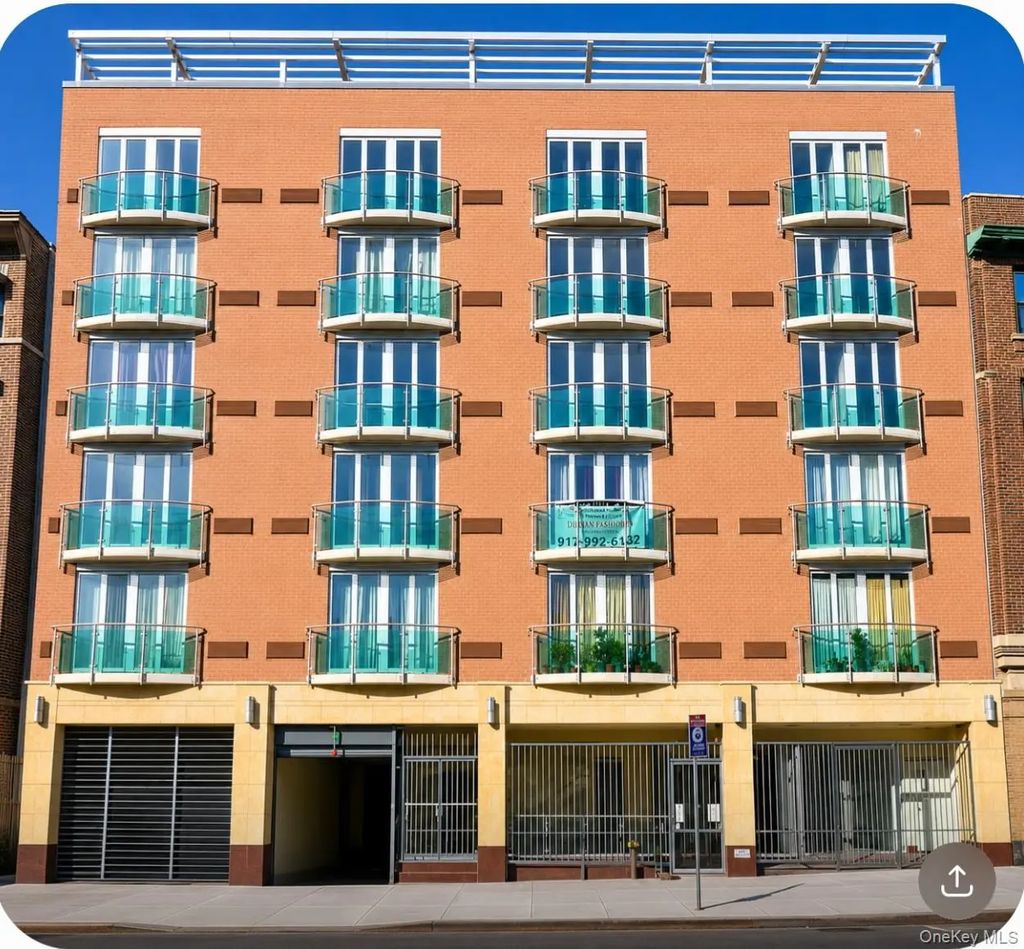 88-20 Parson Blvd # 5h, Jamaica