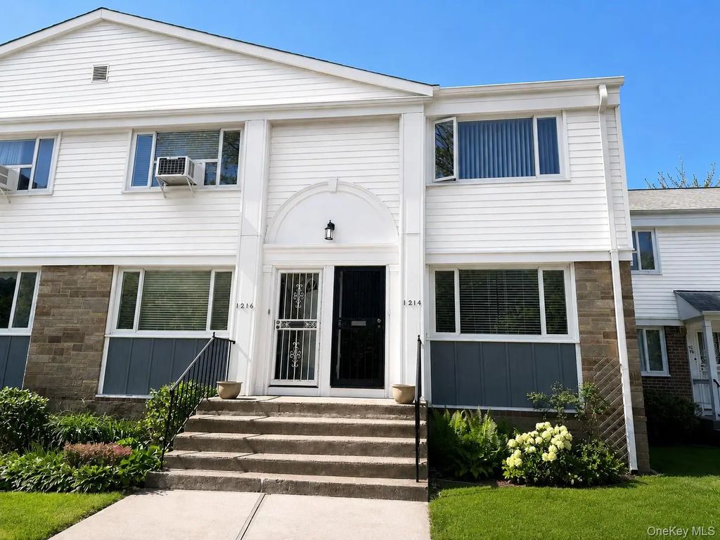 12-14 Bell Boulevard # 109, Bayside