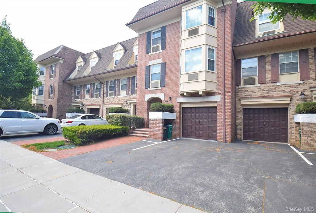 14-06 Michael Place # 114 U, Bayside