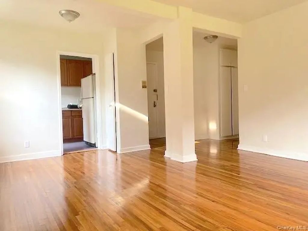 5214 39th Avenue # 1d, Woodside